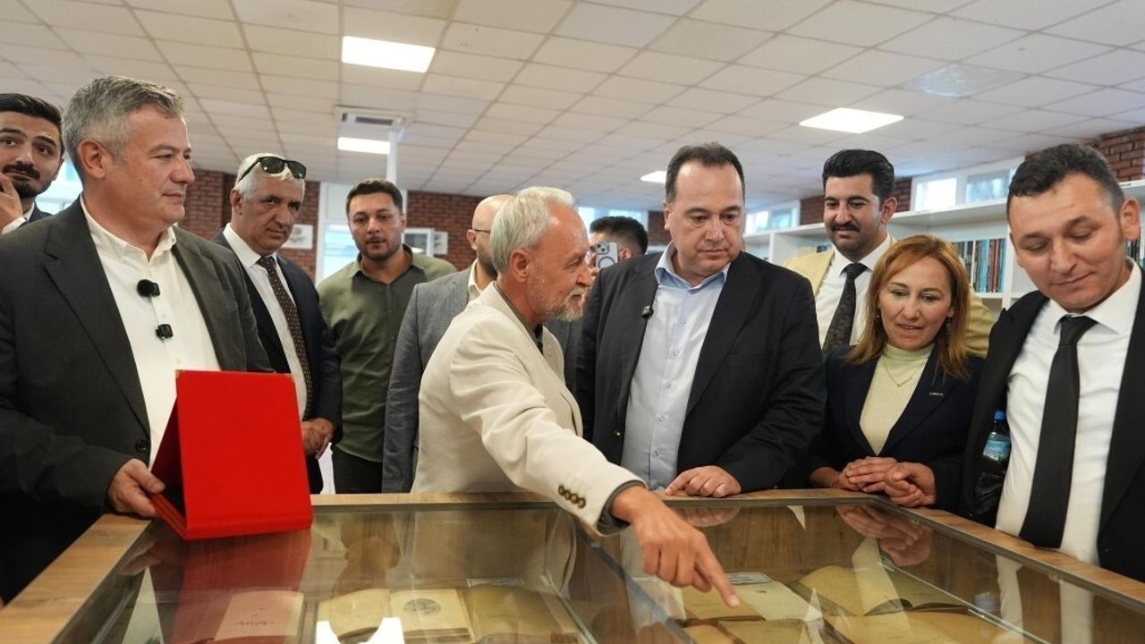 Atatürk Çocukları Kütüphaneleri Kitap Bağışları İçin Kapılarını Açtı