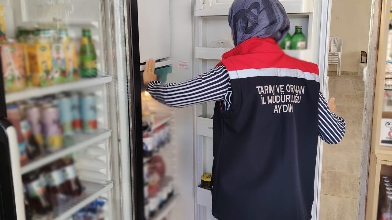 Aydın'da Gıda İşletmeleri Denetlendi