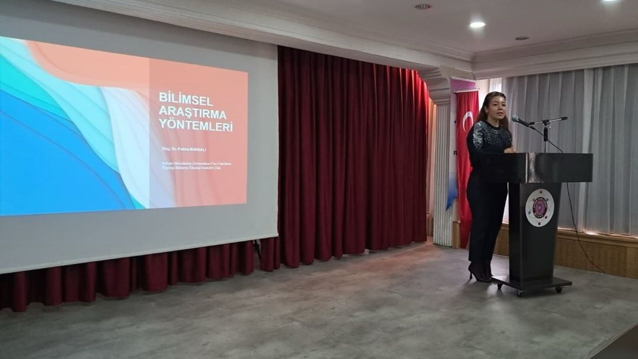 Aydın'da Öğrencilere Bilimsel Araştırma Yöntemleri Eğitimi