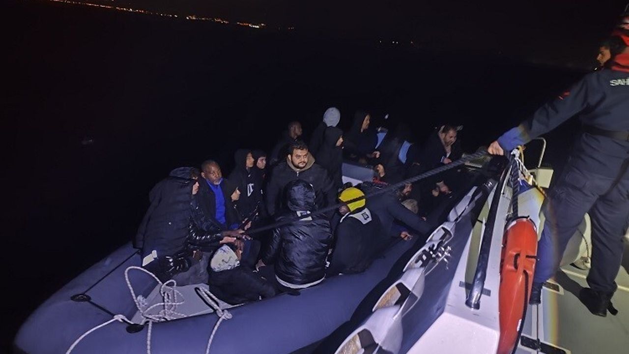 Aydın Didim'de 31 Düzensiz Göçmen Kurtarıldı