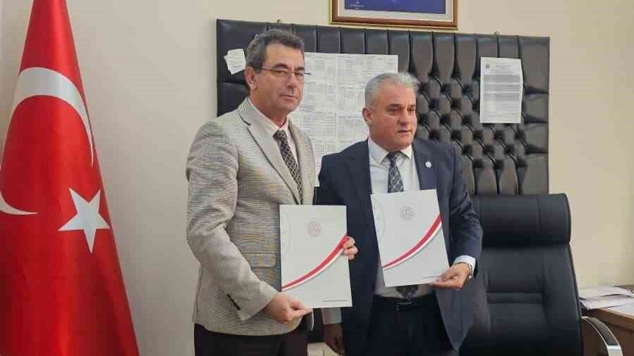 Ayvalık Meslek Yüksekokulu ve AYAL Arasında Eğitimde İşbirliği