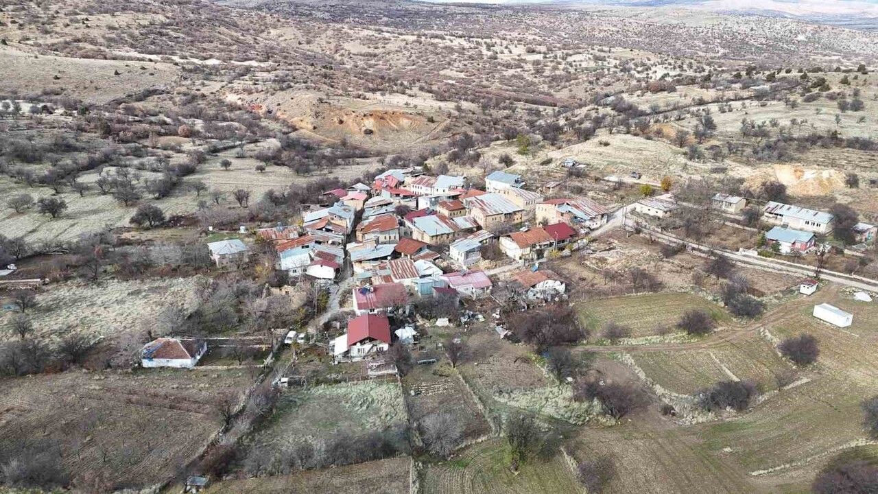Bademli Köyü'nde İçme Suyu Sorunu Çözülüyor