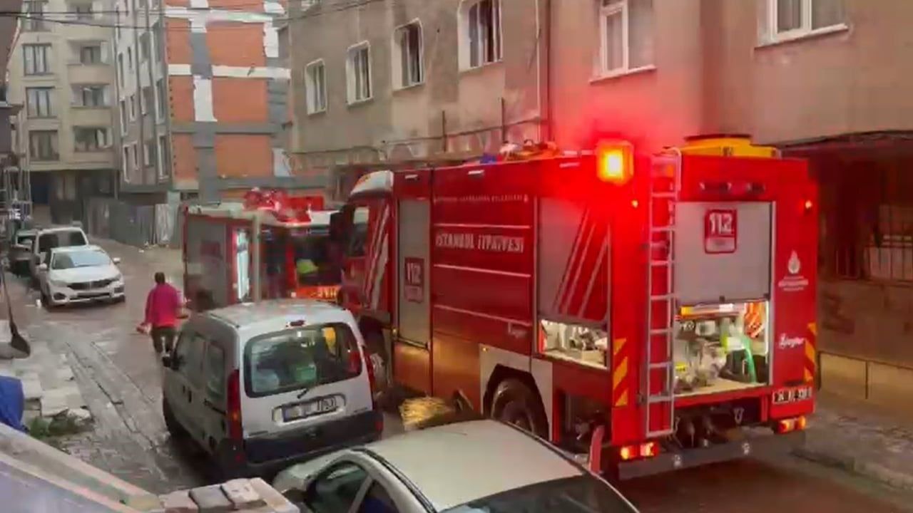 Bahçelievler'de 6 Katlı Binada Yangın Çıktı
