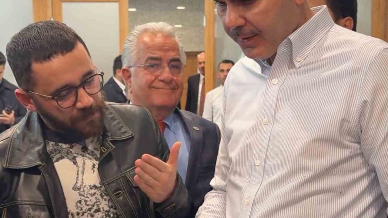 Bakan Kurum, Kahramanmaraş'ta Fuar Davetiyesi Aldı