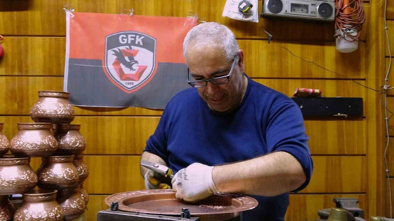 Bakırcılığın Son Ustası: Memik Bakır