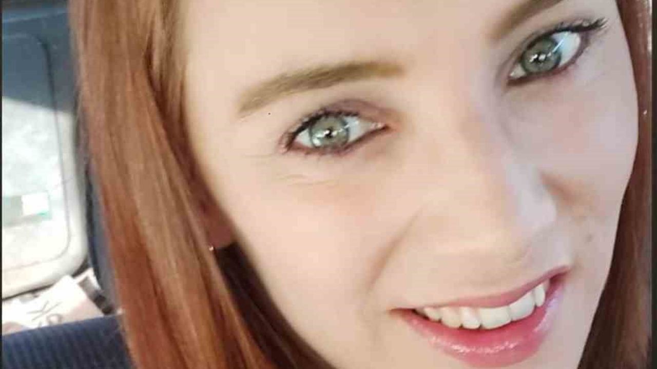 Balkondan Düşen Kadın Hayatını Kaybetti