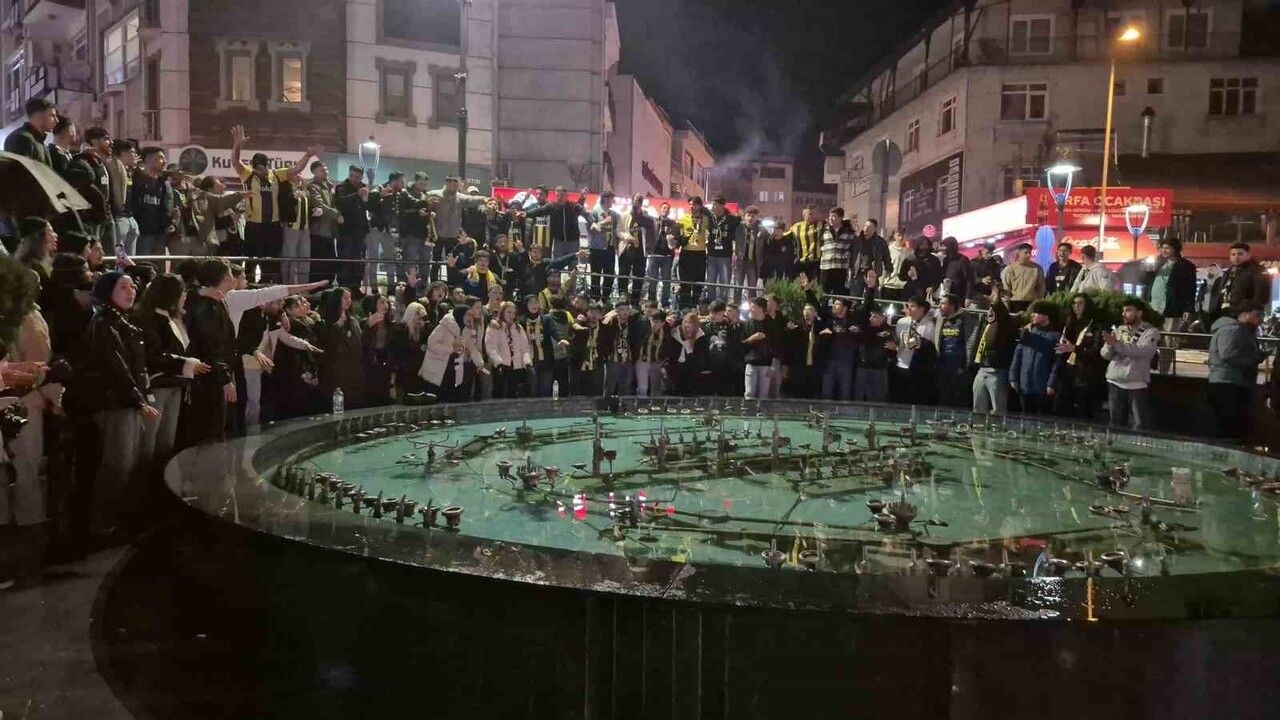 Bartın'da Fenerbahçe-Galatasaray Derbisi Öncesi Heyecanlı Anlar