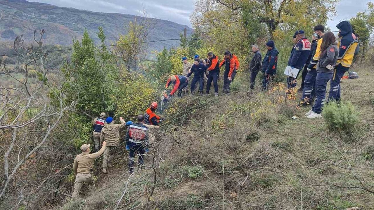 Bartın'da Ormanda Kaybolan Yaşlı Kadının Cenazesi Bulundu