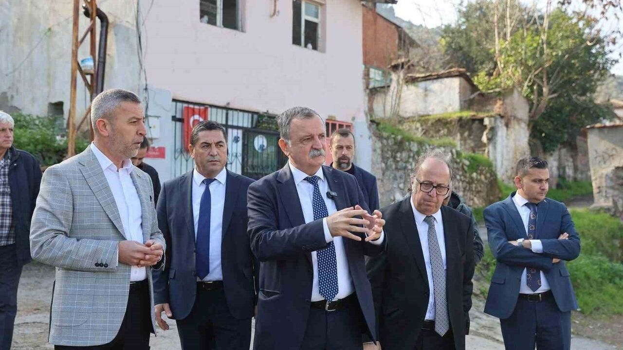 Başkan Balaban, Mutlu Mahallesi'nde Esnaf ve Sakinlerle Bir Araya Geldi