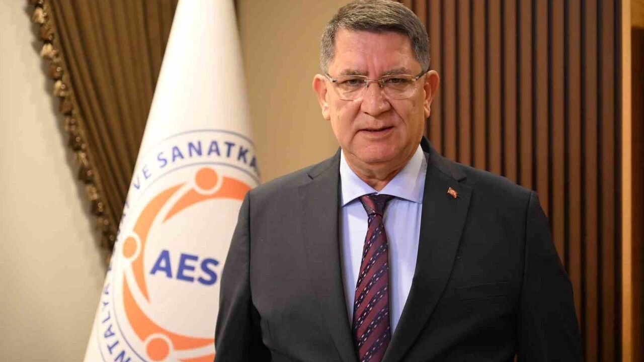 Başkan Dere'den Yılbaşı Alışverişine Yerel Esnaf Daveti