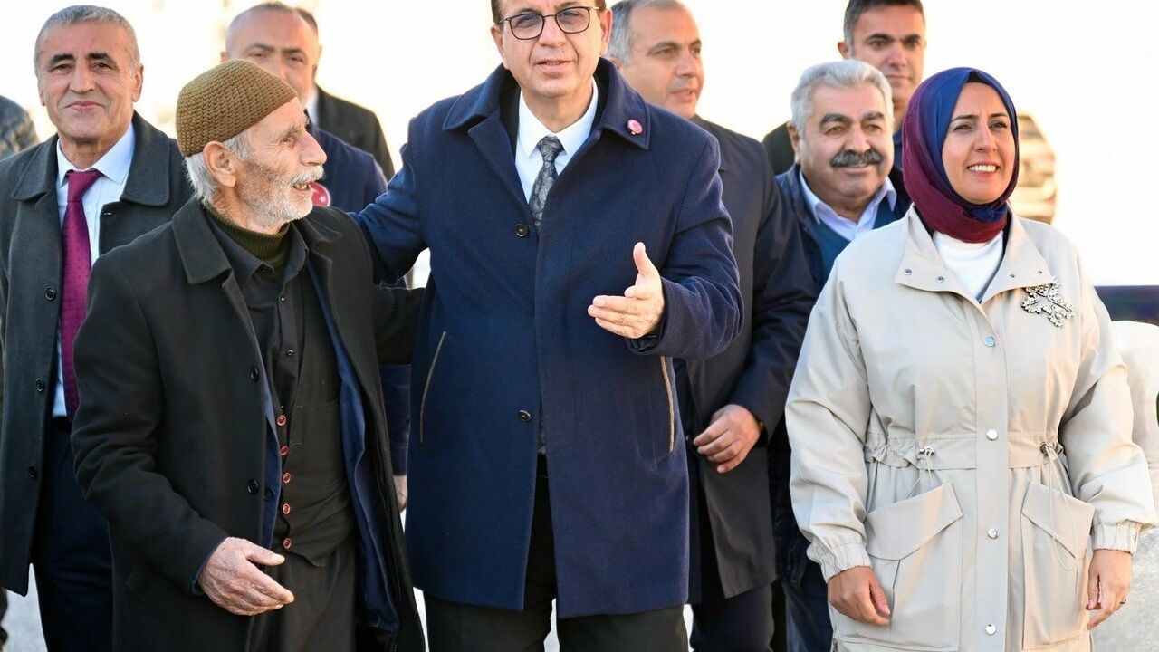 Başkan Geçit: İkizce Konutlarında Temizlik Çalışmaları Devam Ediyor