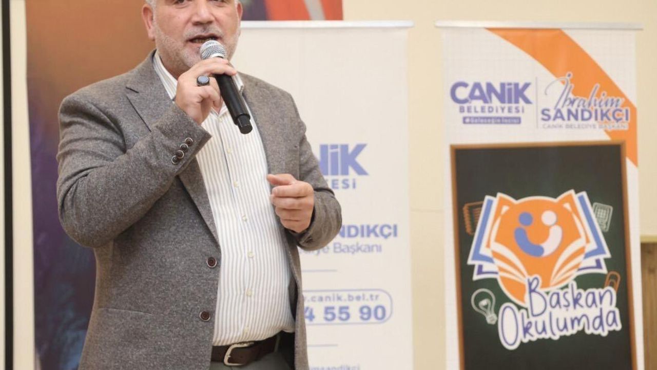 Başkan Sandıkçı'dan Eğitime Tam Destek