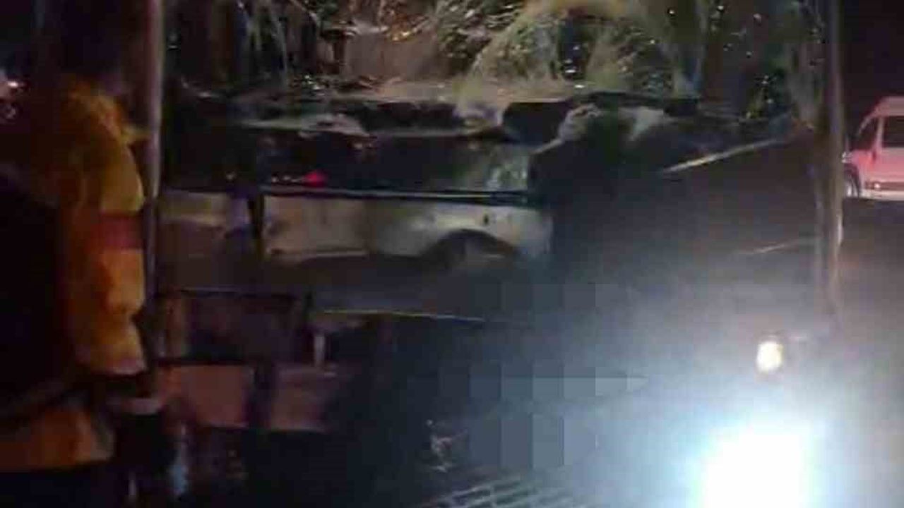 Batman'da Otobüs ve Çekici Çarpıştı: 11 Yaralı