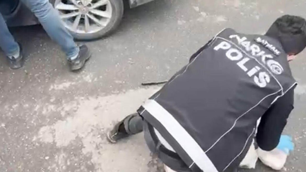 Batman'da Otomobilde 56 Kilo Esrar Ele Geçirildi