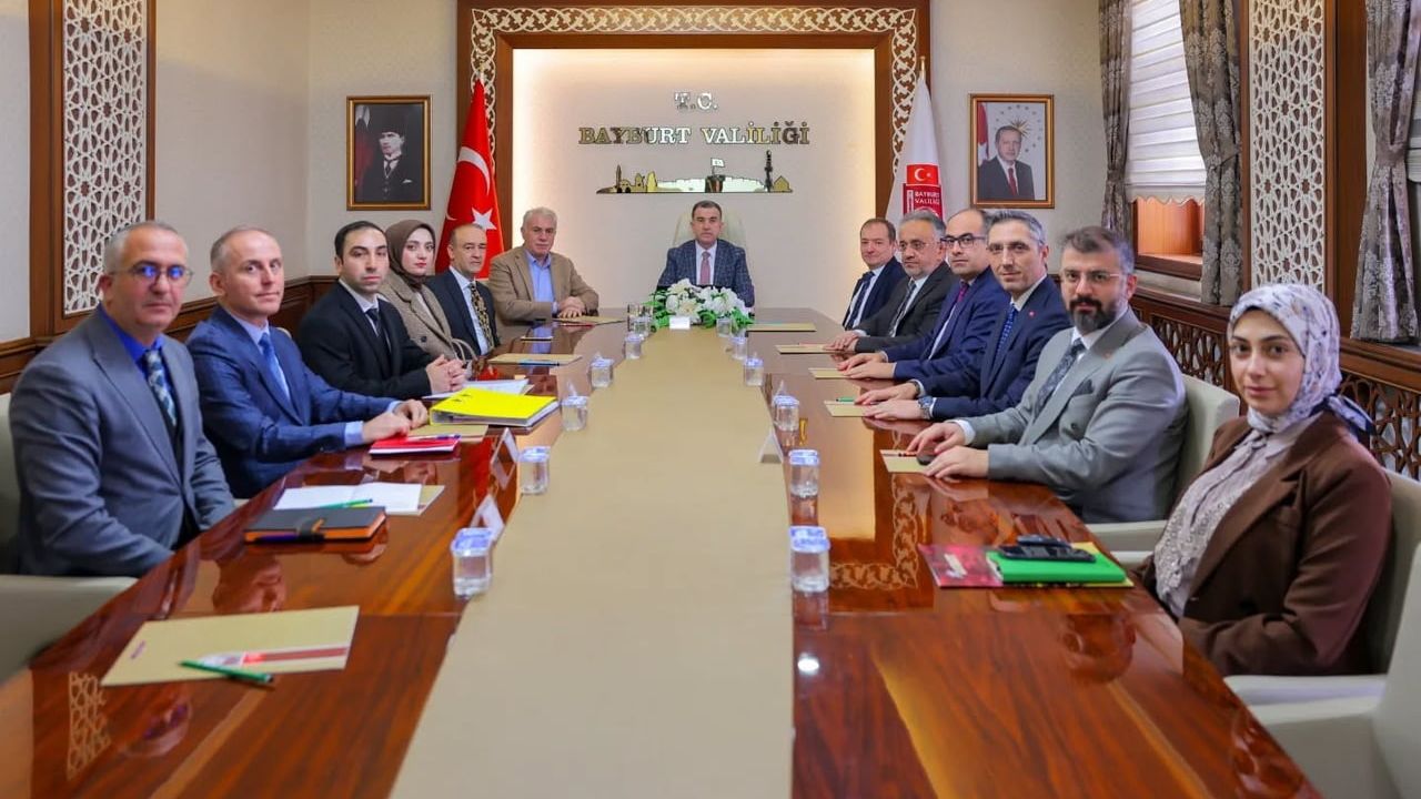 Bayburt'ta Hayvan Hakları İçin Toplantı Gerçekleştirildi