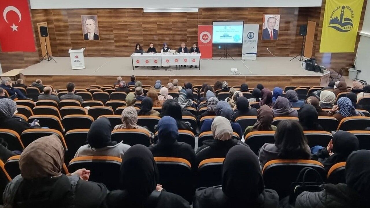 Bayburt'ta İnsan Hakları Paneli