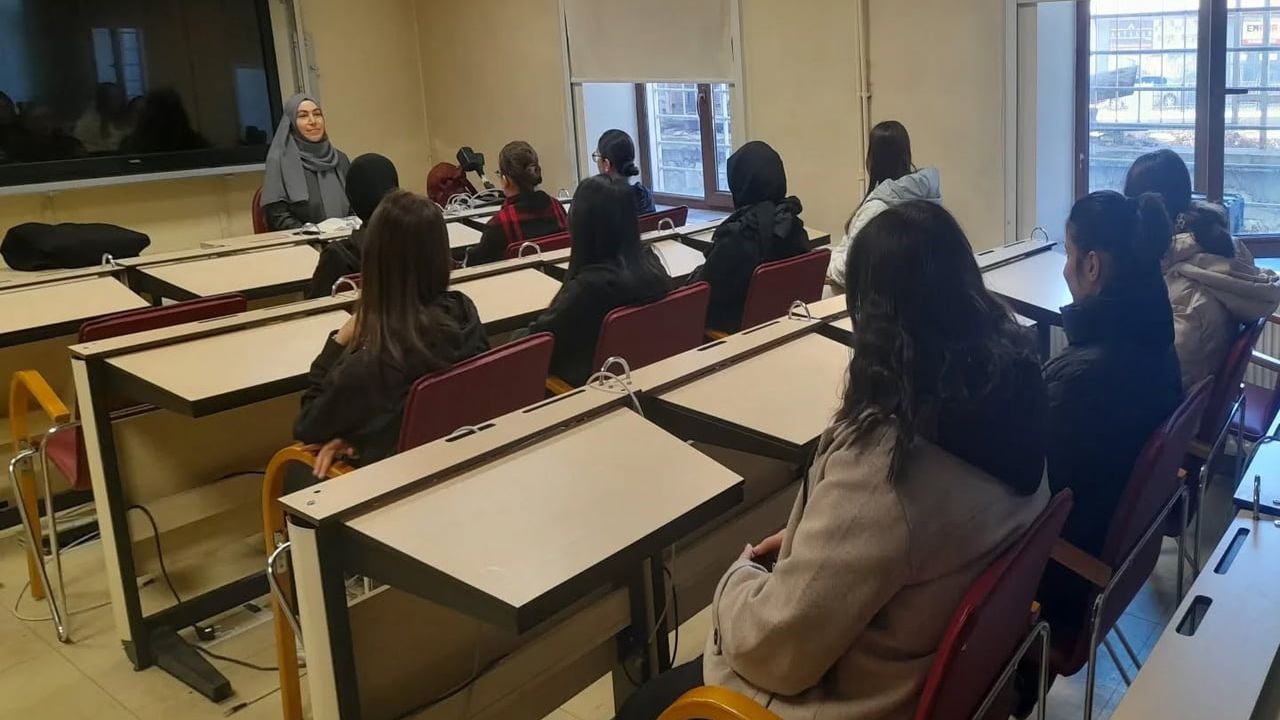 Bayburt'ta Lise Öğrencilerine Yönelik Gençlik Buluşması Düzenlendi