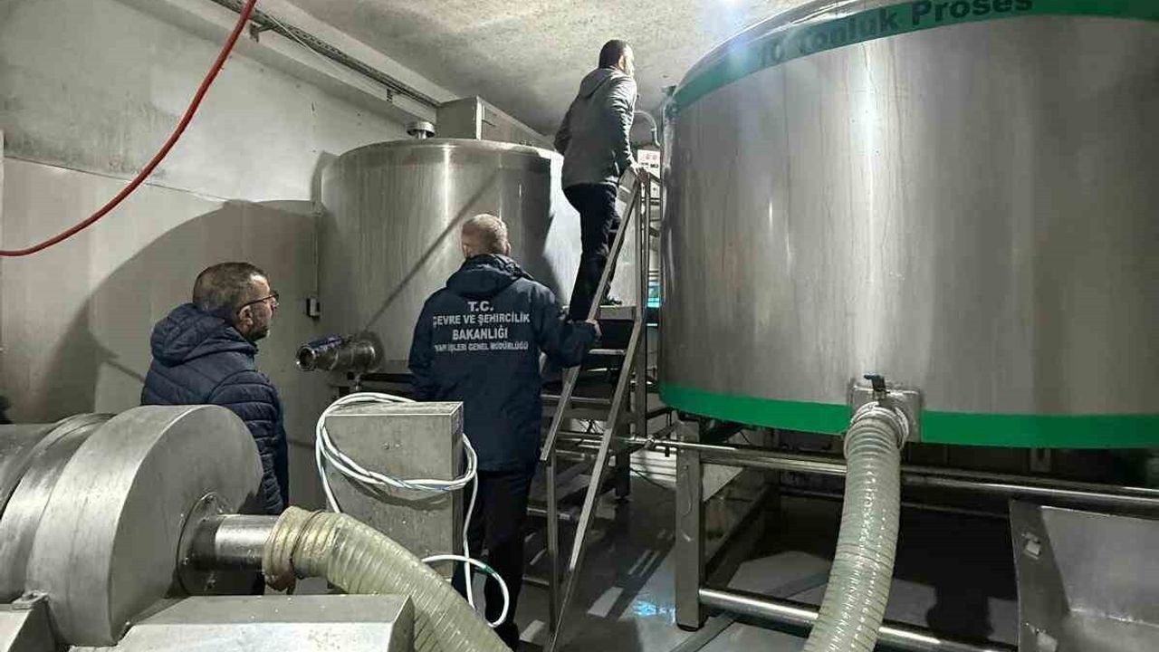 Bayburt'ta Süt İşleme Tesisine Çevre Denetimi