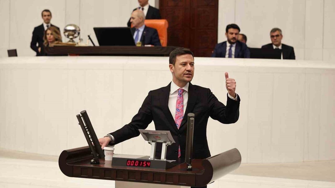 Baykoç'tan Beşikçioğlu'na Sert Eleştiriler