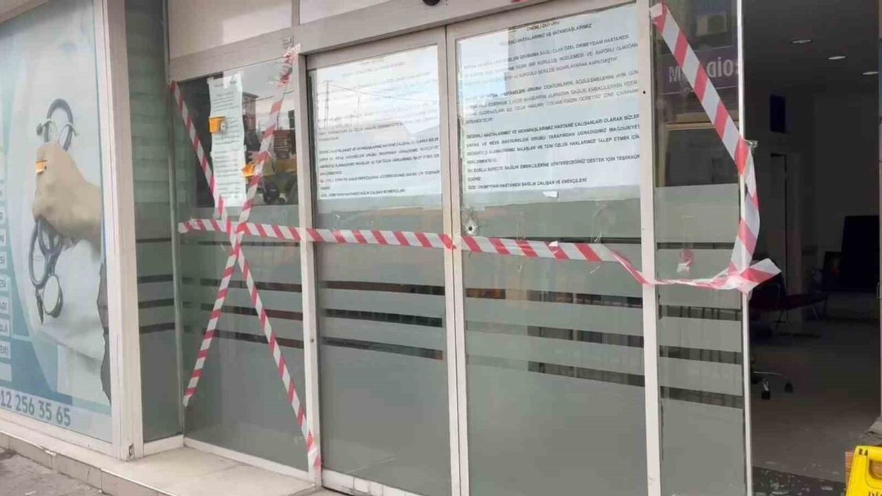 Beyoğlu'nda Hastaneye Ateş Açıldı