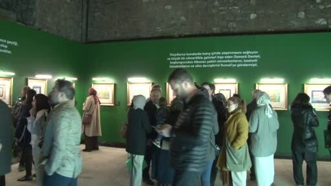 Beyoğlu'nda 'Rumeli'de Kaybolan Osmanlı İzleri' Minyatür Sergisi Açıldı