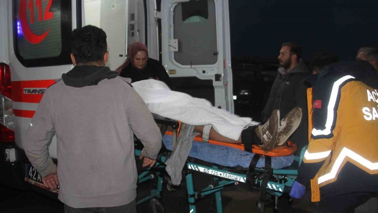 Beyşehir'de Yağışlı Havada 5 Farklı Kaza: 10 Yaralı