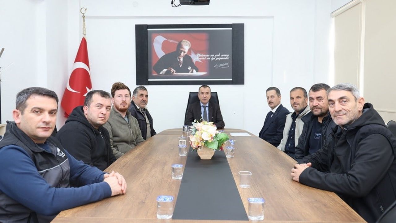 Bilecik'te 33 Arıcı Ana Arı Yetiştiriciliği Eğitimi Aldı