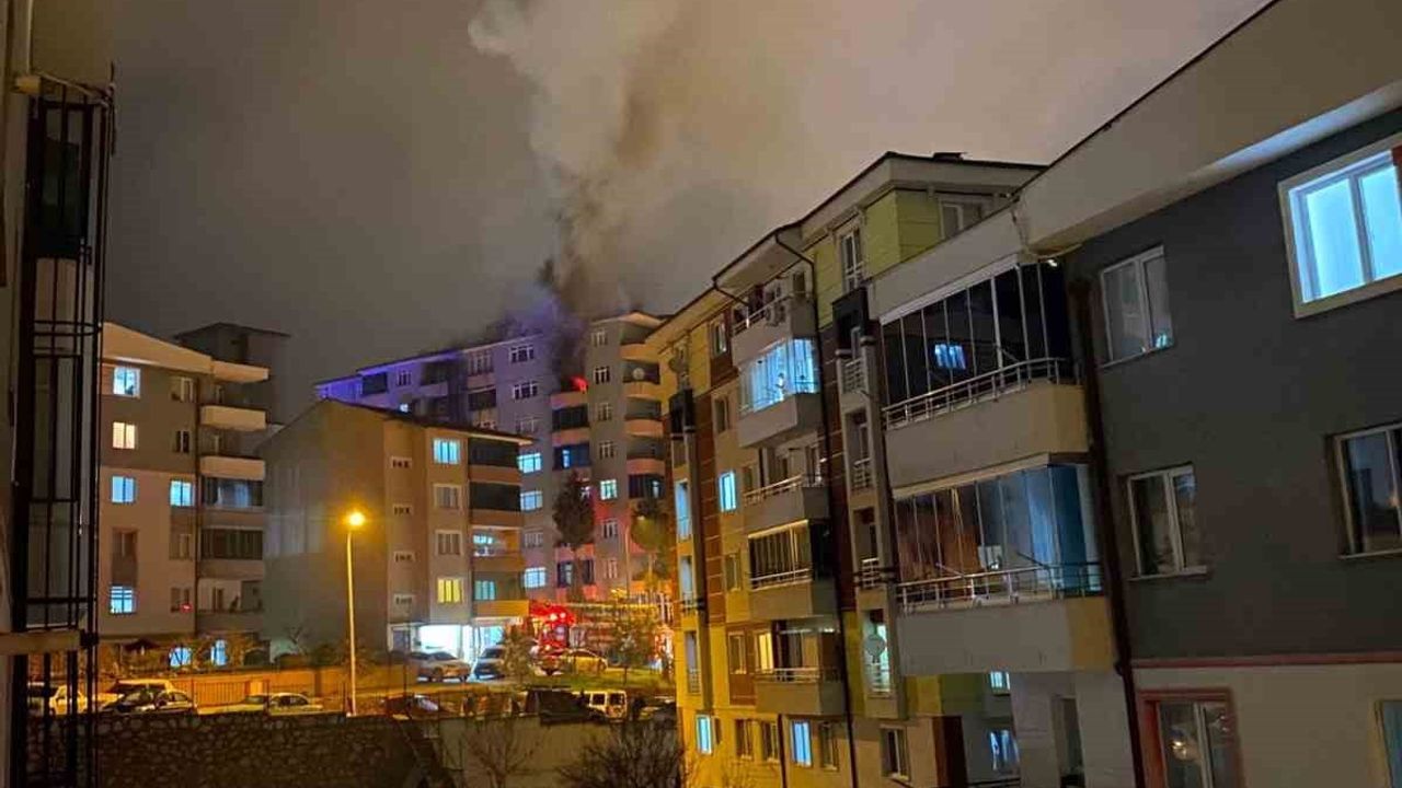 Bilecik'te 6. Kat Yangını