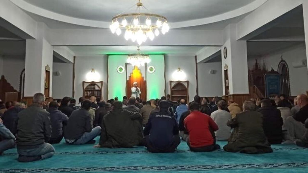 Bilecik'te Açık Cezaevinde Manevi Buluşma