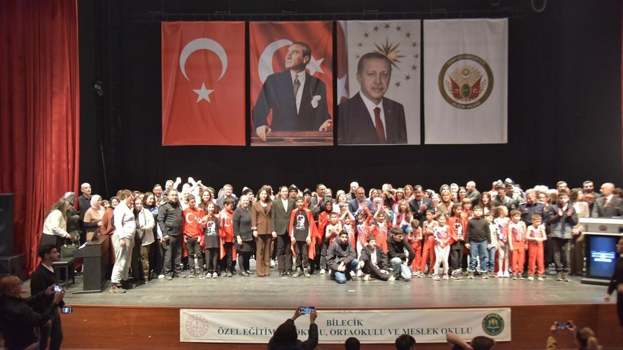 Bilecik'te Dünya Engelliler Günü Coşkusu