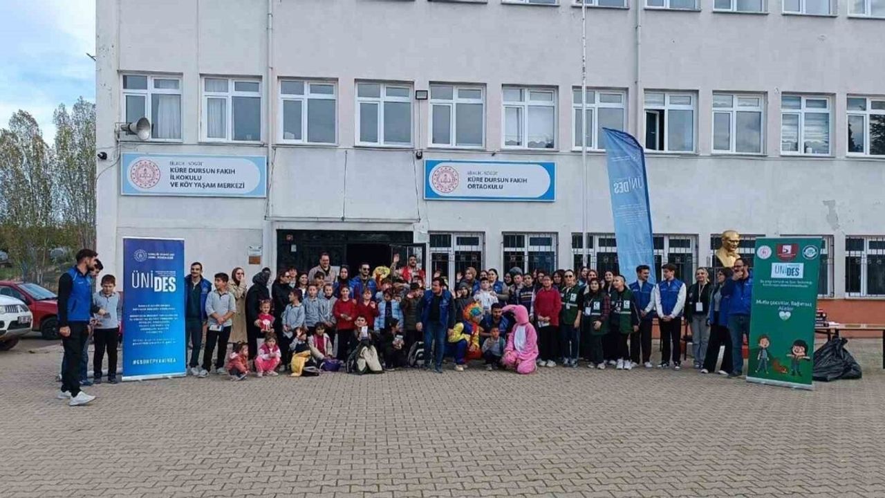 Bilecik'te Gençlere Eğitim ve Çevre Bilinci Aşılanıyor