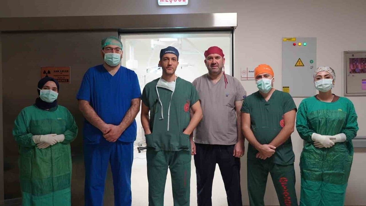 Bilecik’te İlk Rahim Koruyucu Sakrokolpopeksi Ameliyatı Gerçekleşti