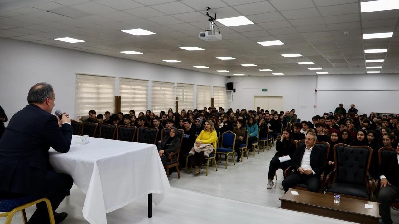 Bilecik'te Kariyer Günleri Coşkusu