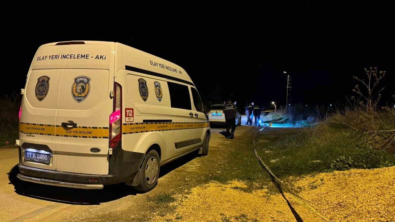 Bilecik'te Kesici Aletle Öldürülmüş Bir Kişi Bulundu