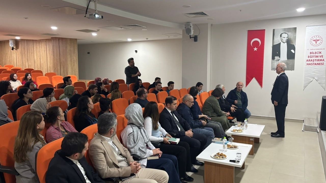 Bilecik'te Sağlık Çalışanlarına Yönelik Seminer
