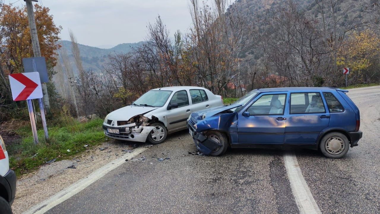 Bilecik'te Trafik Kazası: 1 Yaralı