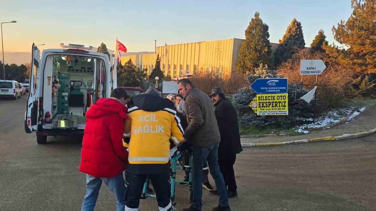 Bilecik'te Trafik Kazası: 1 Yaya Yaralandı