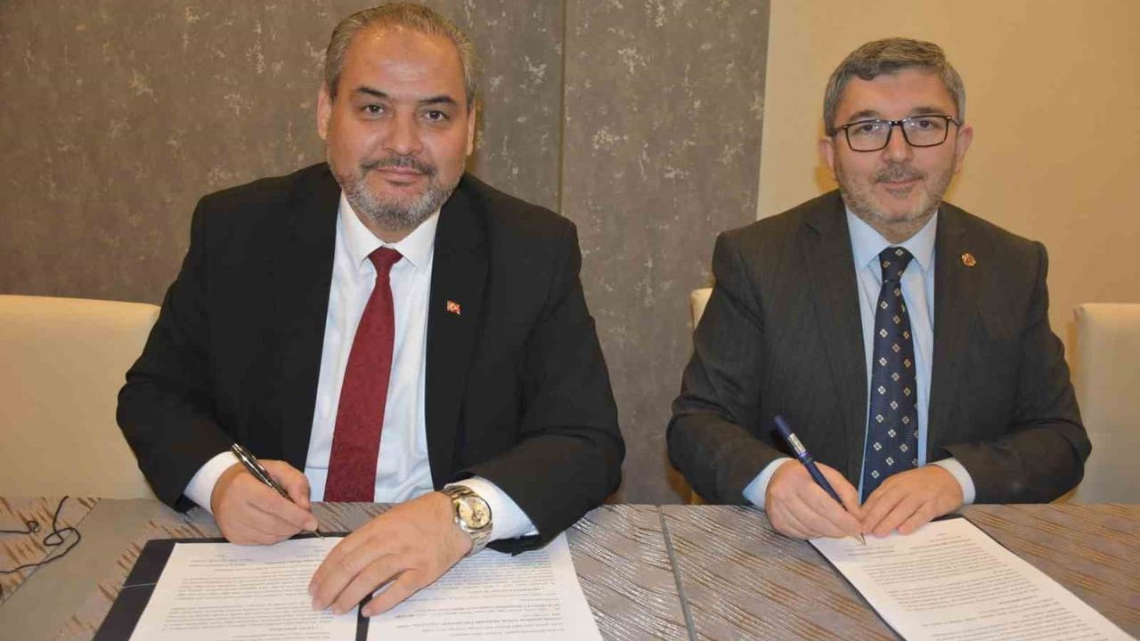 Bilecik ve Afyonkarahisar Üniversiteleri Arasında İş Birliği Protokolü İmzalandı