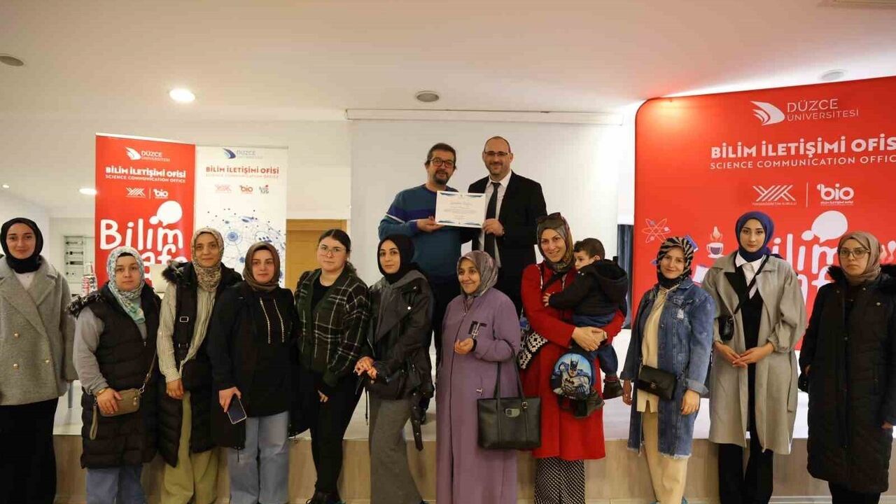 Bilim Kafe'de Özel Çocuklar Üzerine Farkındalık