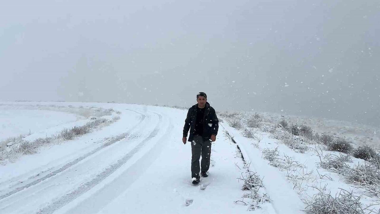 Bitlis'te Kar ve Su Keyfinin Zıtlığı