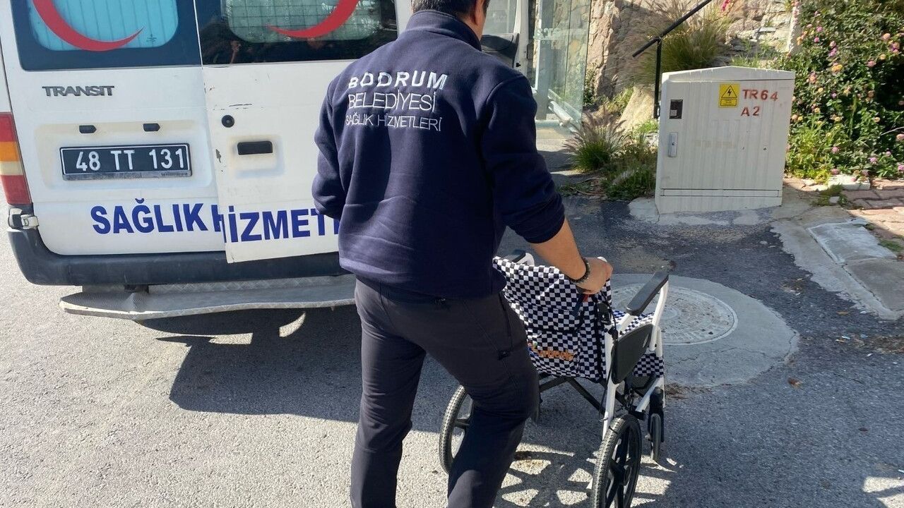 Bodrum Belediyesi'nden Medikal Malzeme Desteği