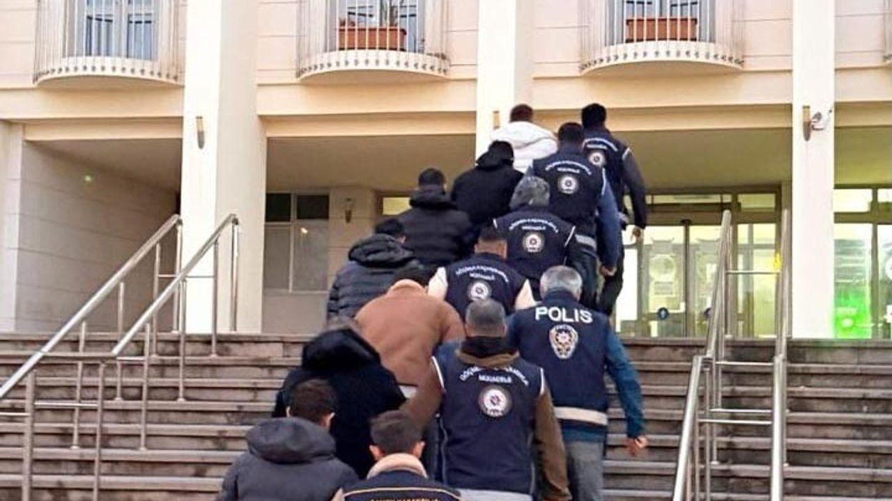 Bodrum'da Kaçak Göçmen Çetesi Çökertildi