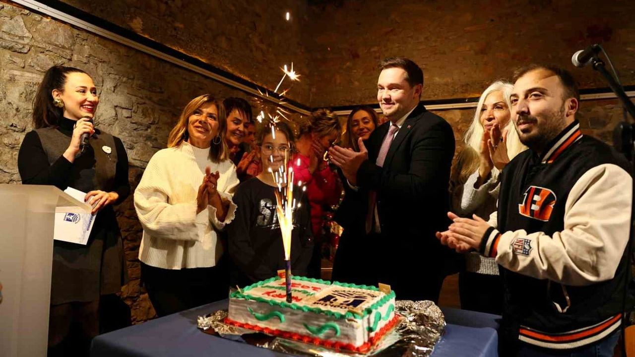 Bodrum'da Uluslararası Yılbaşı Kutlaması Coşkuyla Gerçekleşti