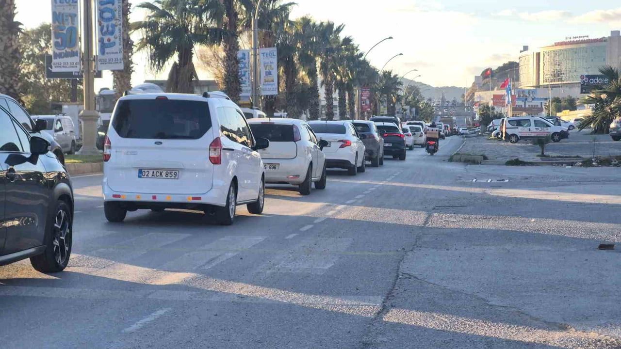 Bodrumda Yeni Yıl Trafik Yoğunluğu
