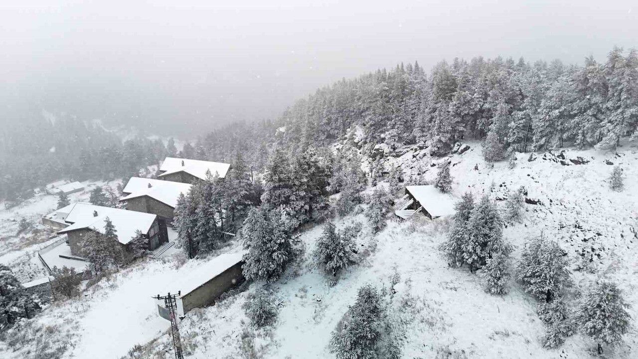 Bolu'da Kar Yağışı Başladı