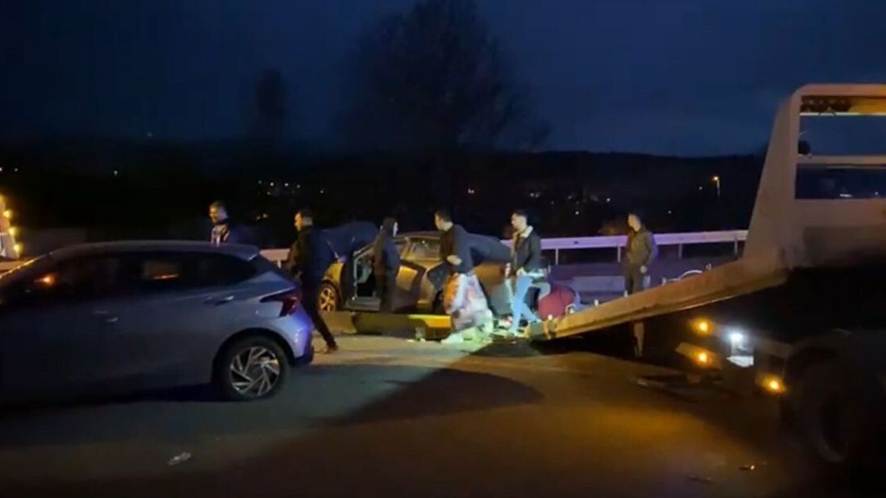 Bolu'da Kavşakta Feci Kaza: 4 Yaralı