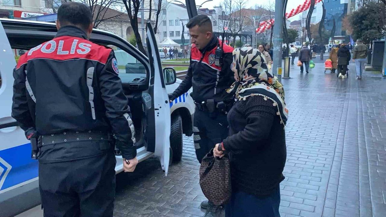 Bolu'da Kaybolan Alzheimer Hastası Kadın Bankada Bulundu