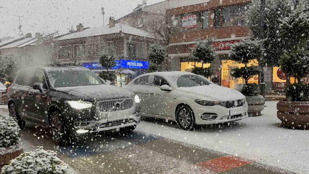 Bolu'da Yoğun Kar Yağışı Bekleniyor: 20 Santimi Aşabilir