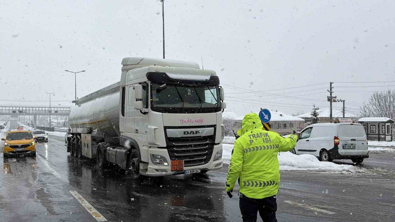 Bolu Dağı Ağır Araçlara Kapalı