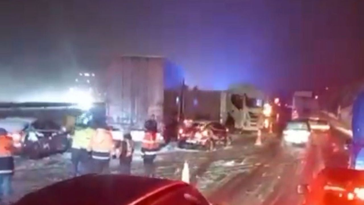 Bolu Dağı Tüneli Çıkışında Zincirleme Kaza